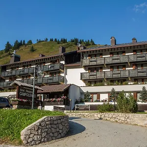 Aparthotel Campolongo Arraba